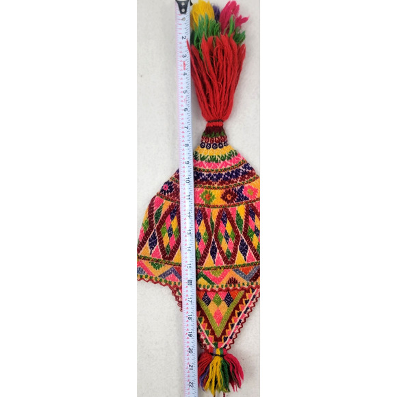 Vintage Handwoven Andean Wool Chullo Hat Earflaps & Tassels - Picture 12 of 12